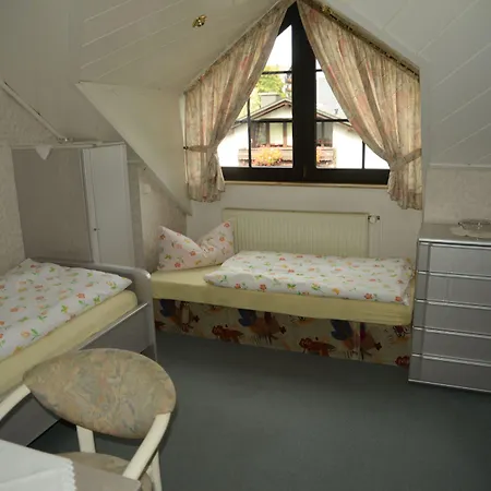 Pensión Leise Garni