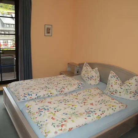 Leise Garni Pensión